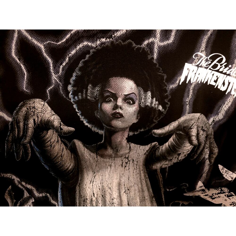 Darc Sport Universal Monster "Bride of Frankenstein" 5th tee